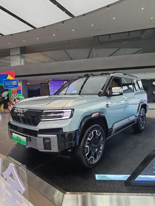 惠州惠阳区财华缘企业管理咨询比亚迪方程豹硬派越野的爆款，英菲尼迪35周年与你共成长